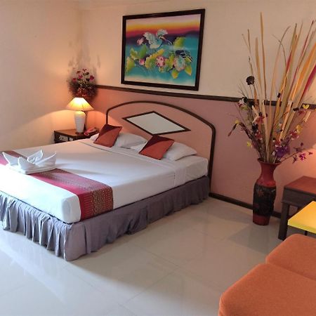 La Moon At Phuket - Sha Extra Plus Buitenkant foto