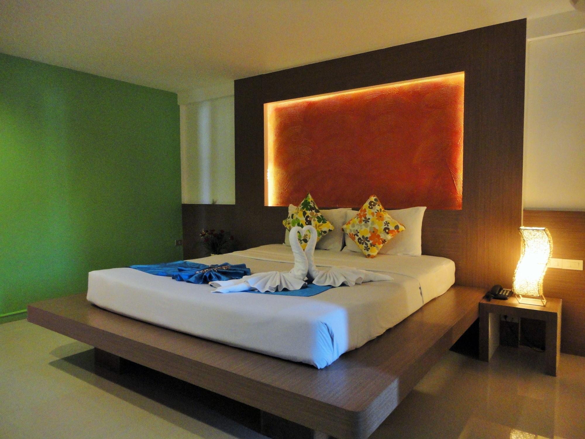 La Moon At Phuket - Sha Extra Plus Buitenkant foto
