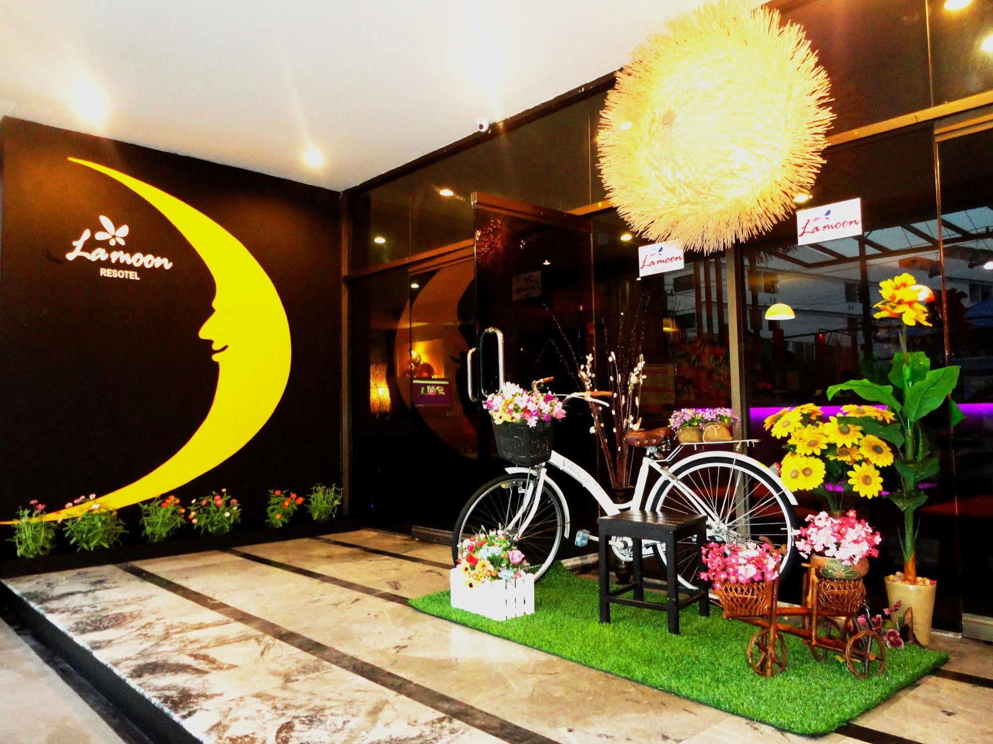 La Moon At Phuket - Sha Extra Plus Buitenkant foto