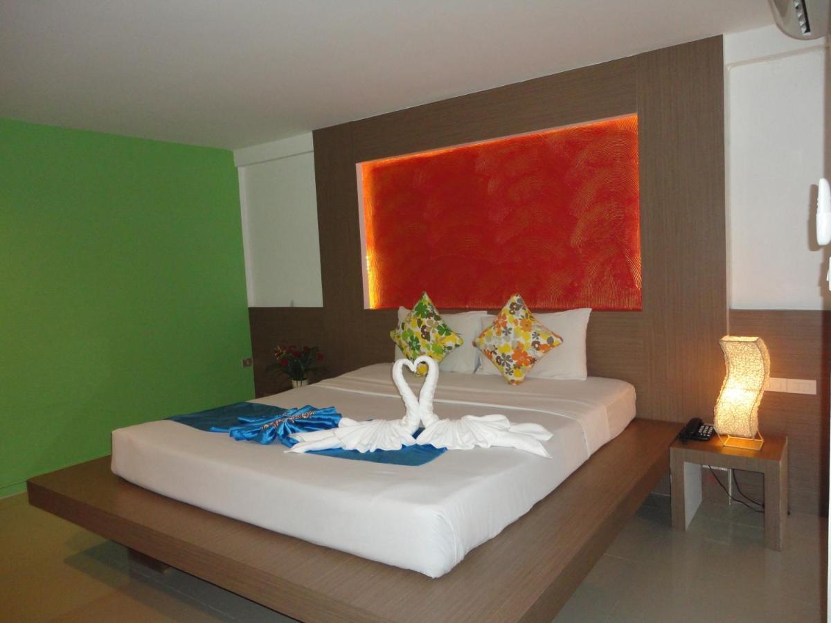 La Moon At Phuket - Sha Extra Plus Kamer foto